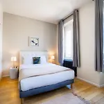 公寓 T3 De Prestige Proche Du Jardin Public De *