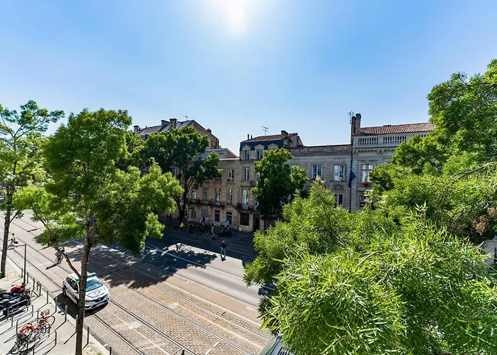 T3 De Prestige Proche Du Jardin Public De Apartment