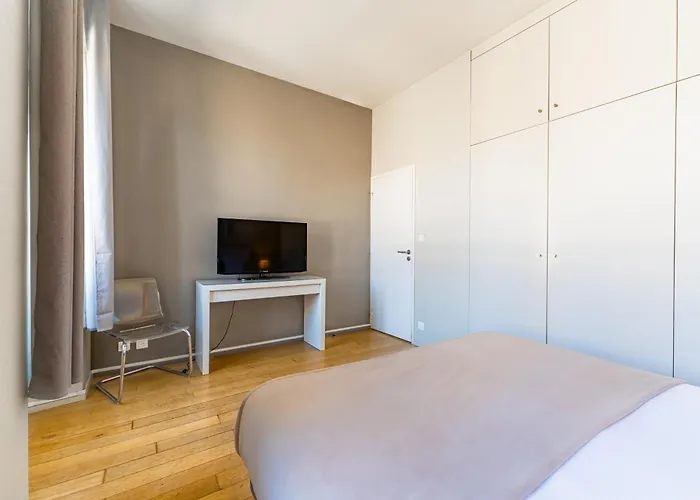 T3 De Prestige Proche Du Jardin Public De Bordeaux