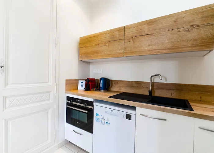 T3 De Prestige Proche Du Jardin Public De * Bordeaux