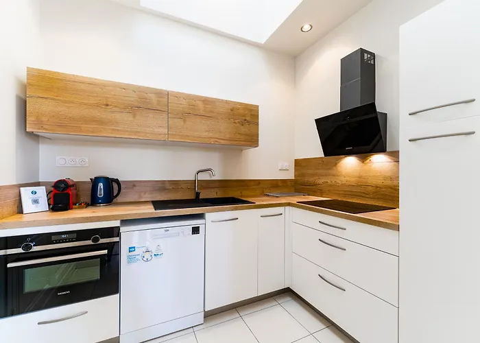 T3 De Prestige Proche Du Jardin Public De