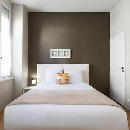 T3 De Prestige Proche Du Jardin Public De Appartamento